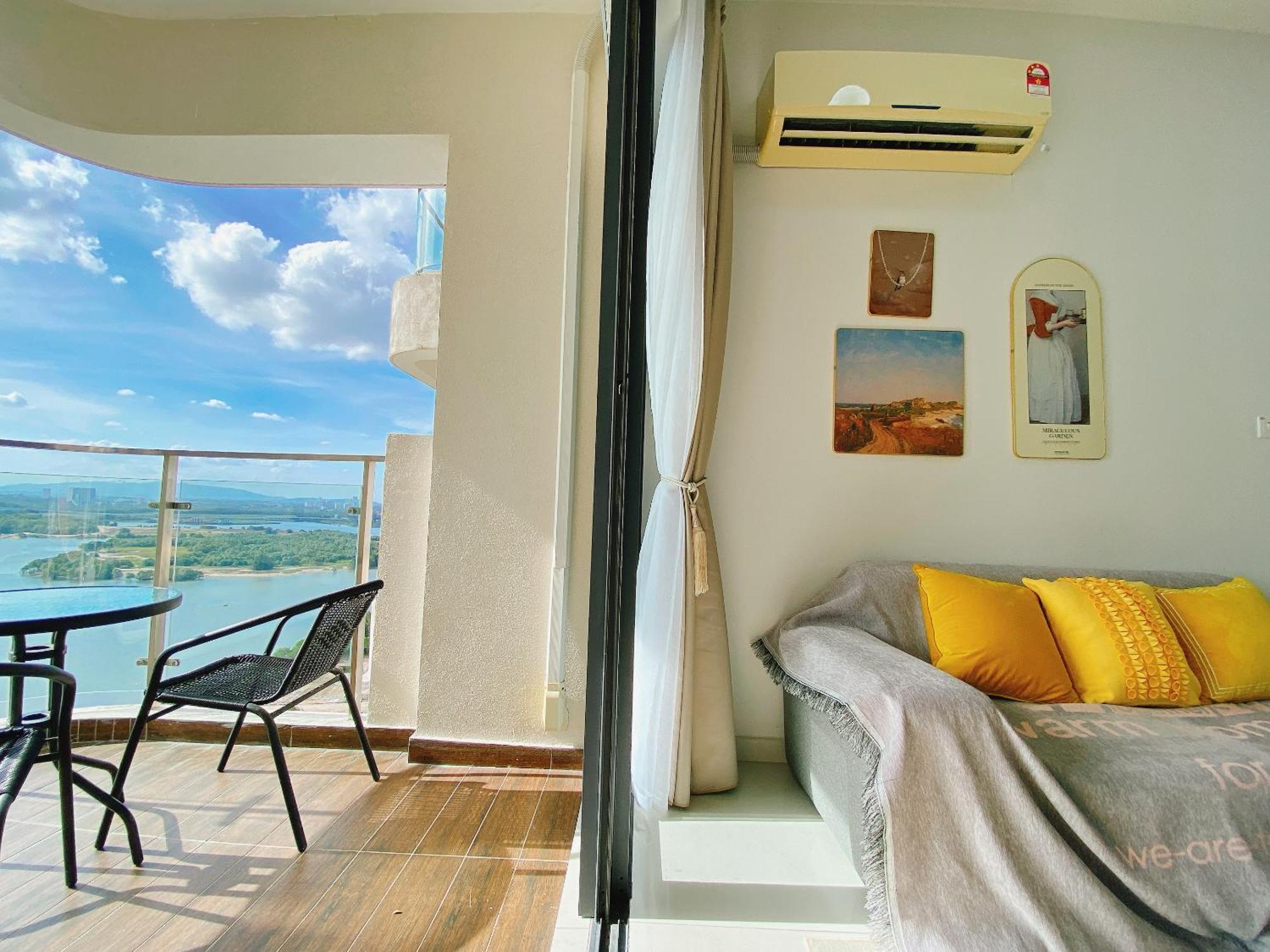 Country Garden Danga Bay By Lions Bay Apartment Джохор Бахру Екстериор снимка
