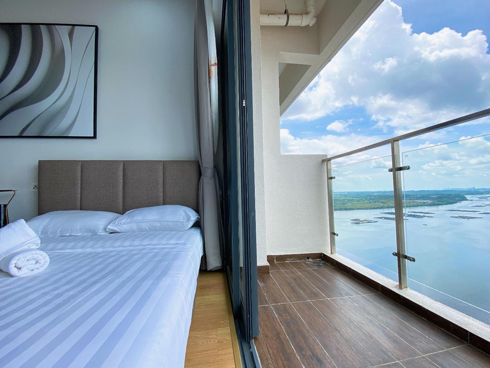 Country Garden Danga Bay By Lions Bay Apartment Джохор Бахру Стая снимка
